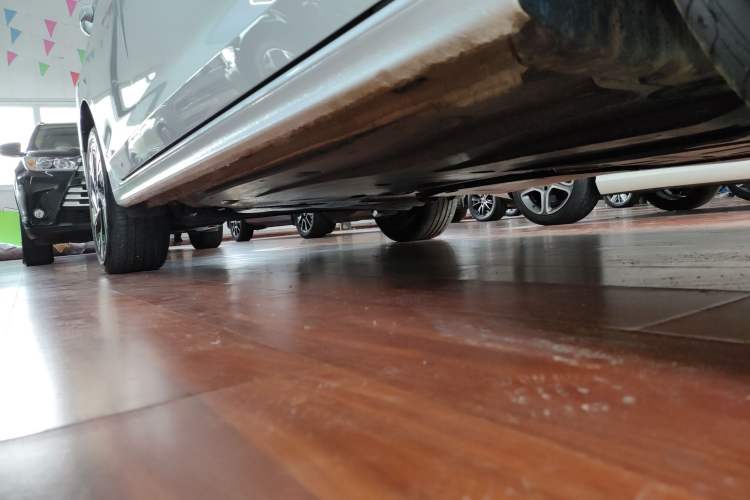 Used Volkswagen Bora 2025 200TSI DSG Enjoy PRO Edition Right Side Sill