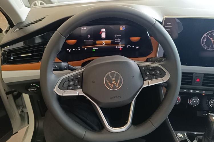 Used Volkswagen Bora 2025 Facelifted 200TSI DSG Yuexing Navigation Edition Steering Wheel