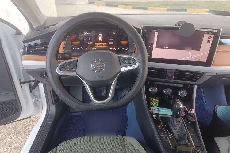Used Volkswagen Bora 2025 Facelifted 200TSI DSG Yuexing Navigation Edition Steering Wheel