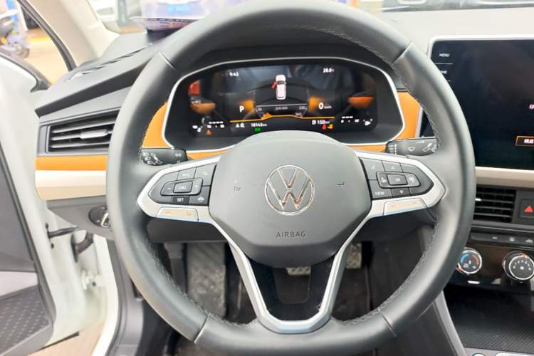 Used Volkswagen Bora 2025 200TSI DSG Enjoy Driving Navigation Edition Steering Wheel
