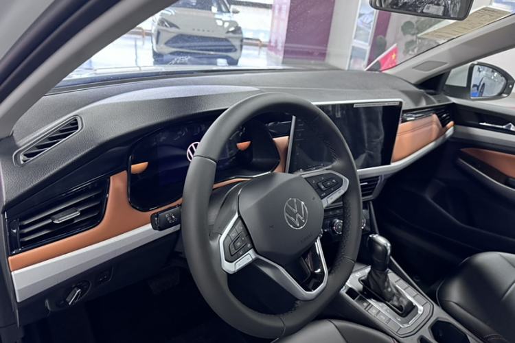 Used Volkswagen Bora 2025 Facelifted 200TSI DSG Yuexing Navigation Edition Steering Wheel