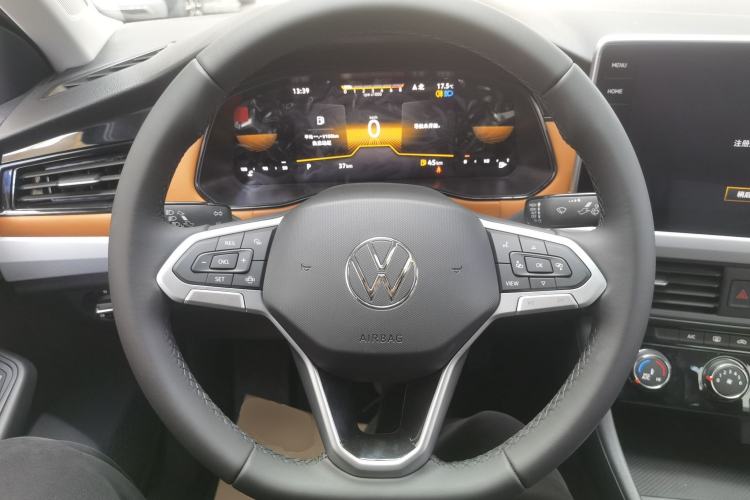 Used Volkswagen Bora 2025 Facelifted 200TSI DSG Yuexing Navigation Edition Steering Wheel
