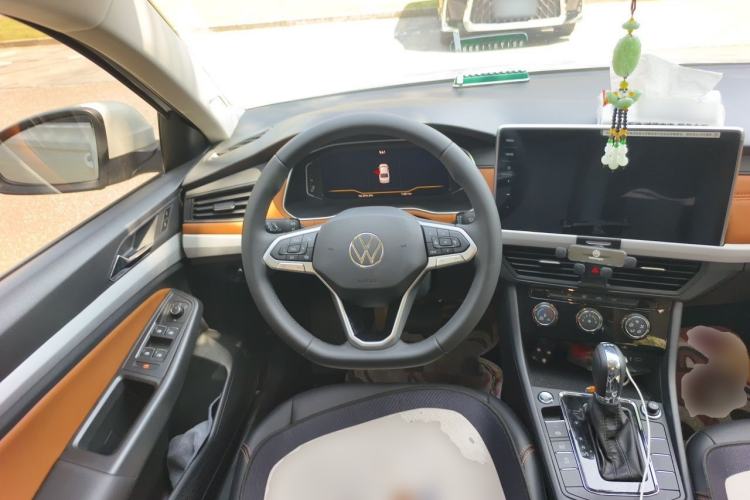 Used Volkswagen Bora 2025 200TSI DSG Enjoy PRO Edition Steering Wheel