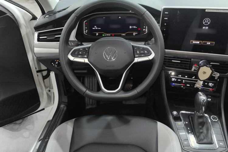 Used Volkswagen Bora 2025 300TSI DSG Prestige Edition Steering Wheel