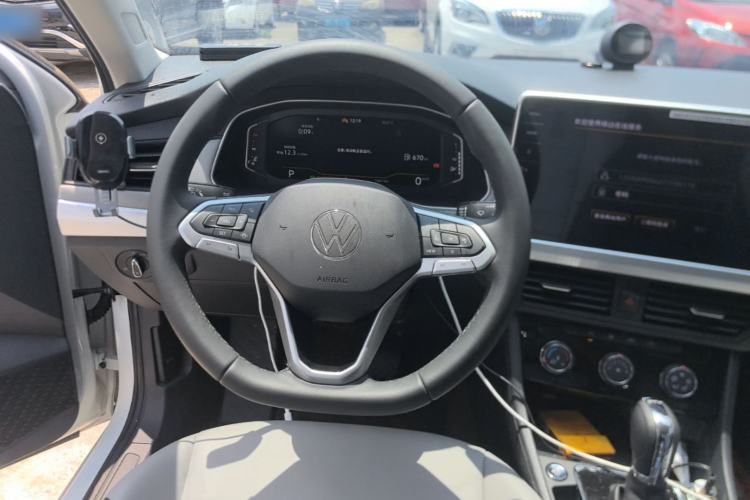 Used Volkswagen Bora 2025 200TSI DSG Enjoy PRO Edition Steering Wheel