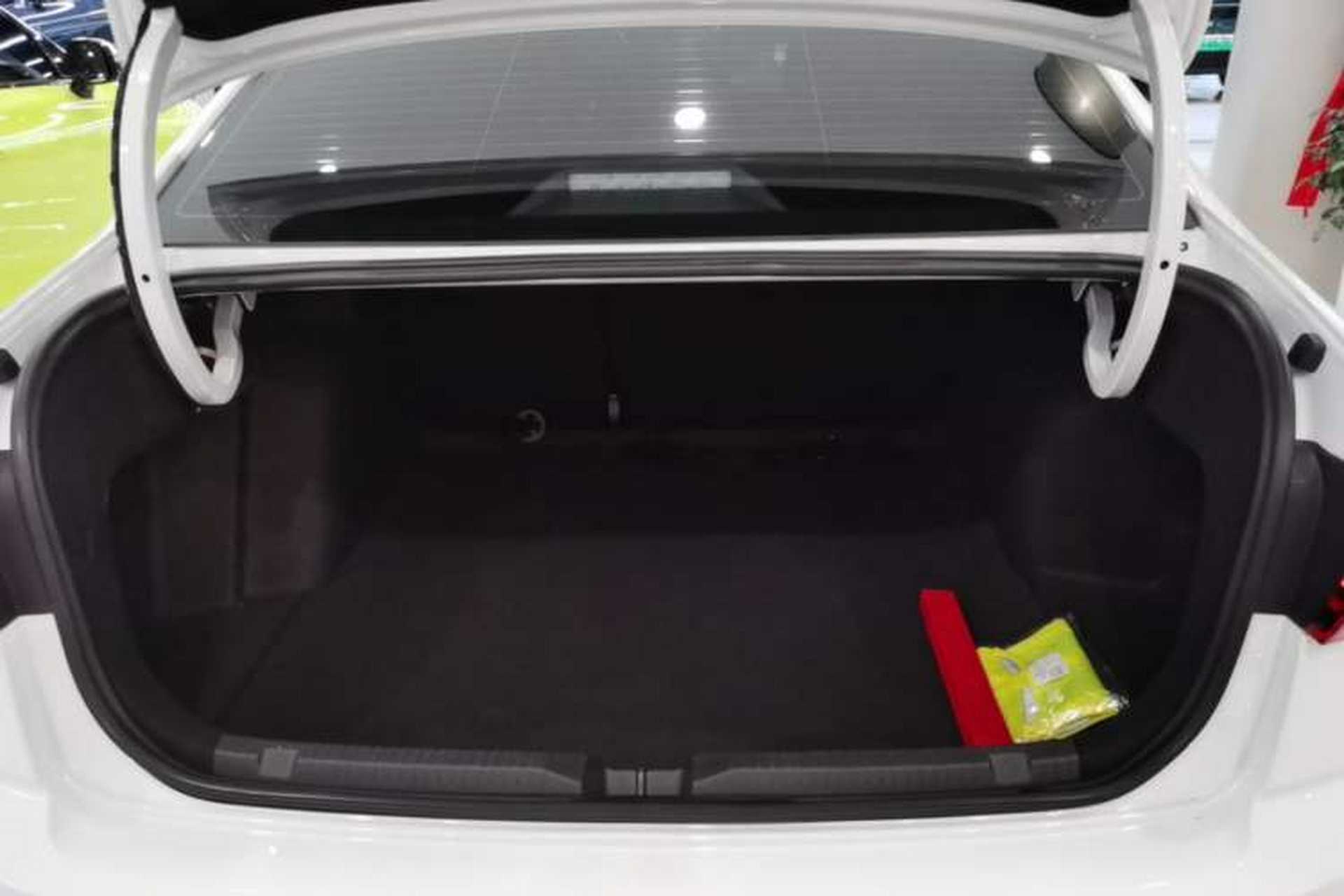 Used Volkswagen Bora 2025 Facelifted 200TSI DSG Yuexing Navigation Edition Trunk