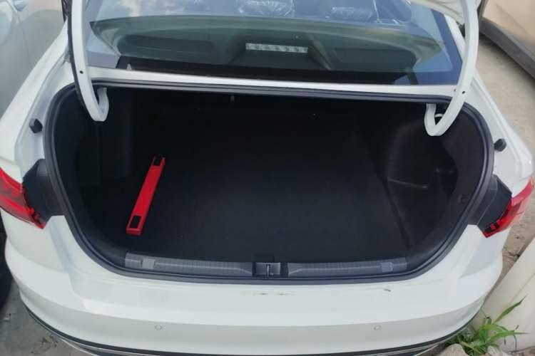 Used Volkswagen Bora 2025 200TSI DSG Enjoy PRO Edition Trunk