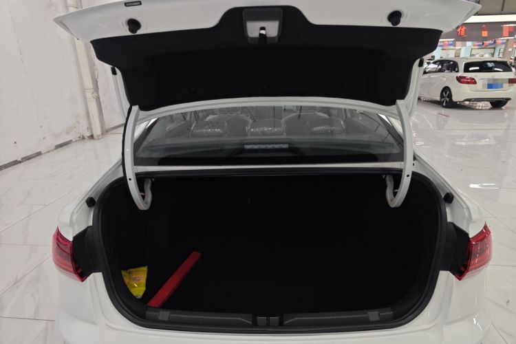 Used Volkswagen Bora 2025 Facelifted 200TSI DSG Yuexing Navigation Edition Trunk