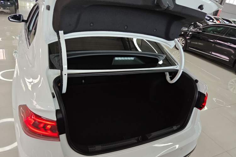 Used Volkswagen Bora 2025 200TSI DSG Enjoy PRO Edition Trunk