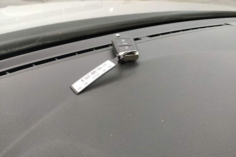 Used Volkswagen Bora 2025 200TSI DSG Enjoy PRO Edition Vehicle Key
