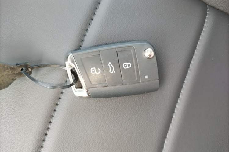 Used Volkswagen Bora 2025 200TSI DSG Enjoy PRO Edition Vehicle Key