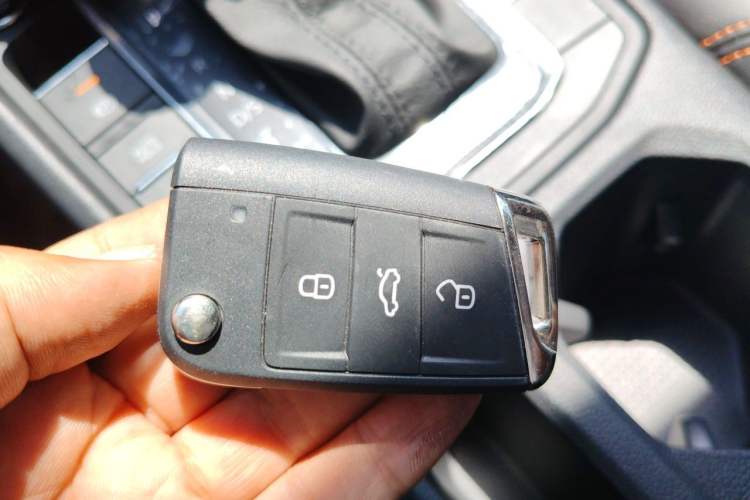 Used Volkswagen Bora 2025 Model, Facelifted 200TSI DSG Yuexing PRO Edition Vehicle Key