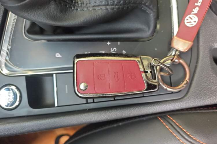 Used Volkswagen Bora 2025 Facelifted 200TSI DSG Yuexing Navigation Edition Vehicle Key