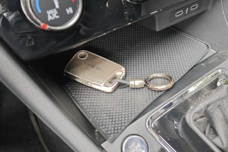 Used Volkswagen Bora 2025 200TSI DSG Enjoy Driving Navigation Edition Vehicle Key