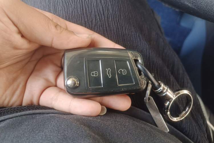 Used Volkswagen Bora 2025 Facelifted 200TSI DSG Yuexing Navigation Edition Vehicle Key