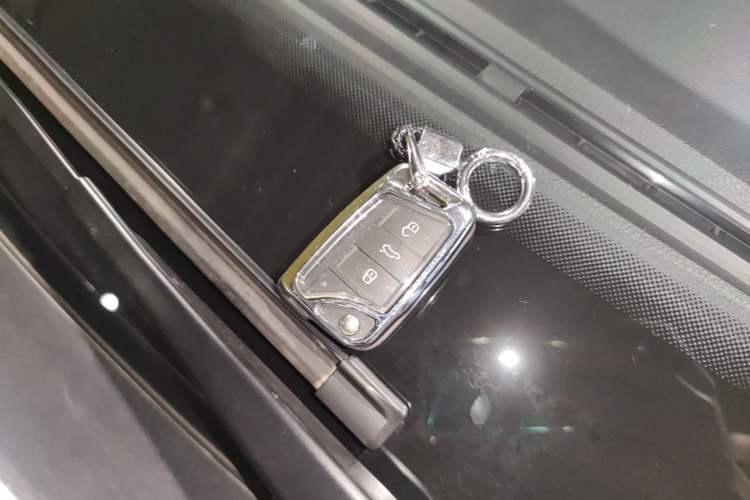 Used Volkswagen Bora 2025 Model, Facelifted 200TSI DSG Yuexing PRO Edition Vehicle Key
