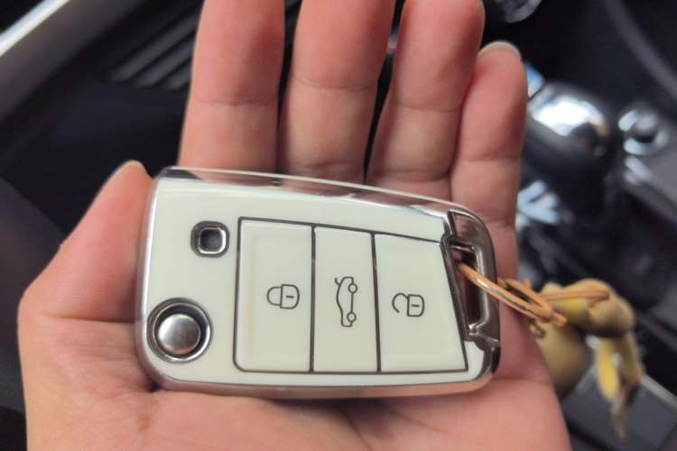 Used Volkswagen Bora 2025 200TSI DSG Enjoy PRO Edition Vehicle Key