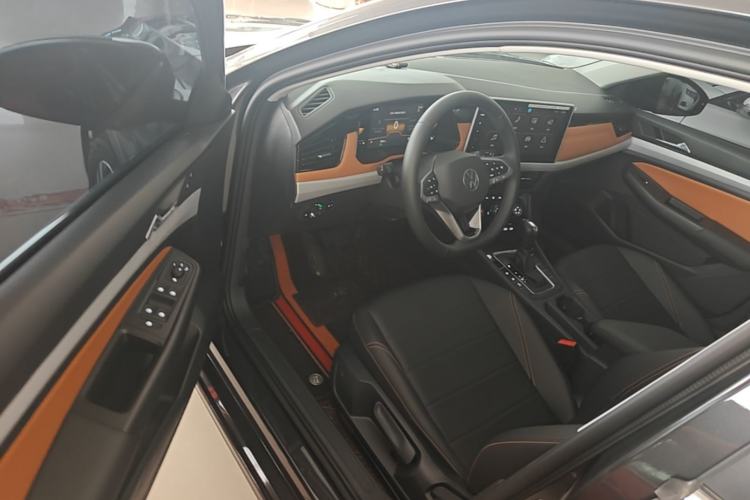 Used Volkswagen Bora 2026 200TSI DSG Yuexing Navigation Edition Driver Seat
