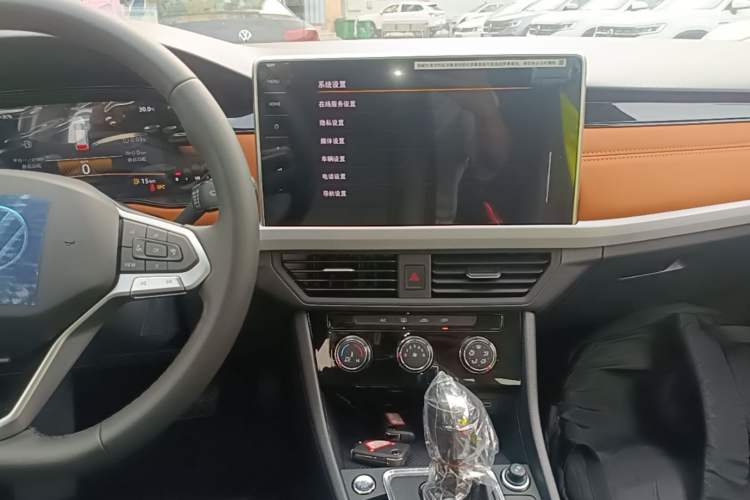 Used Volkswagen Bora 2026 200TSI DSG Yuexing Navigation Edition Audio And AC Panel