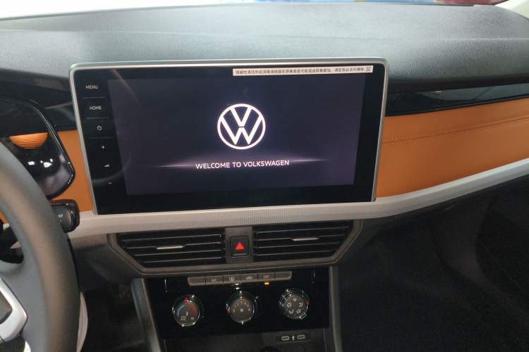 Used Volkswagen Bora 2026 200TSI DSG Yuexing Navigation Edition Audio And AC Panel