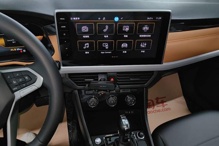 Used Volkswagen Bora 2026 200TSI DSG Yuexing PRO Edition Audio And AC Panel