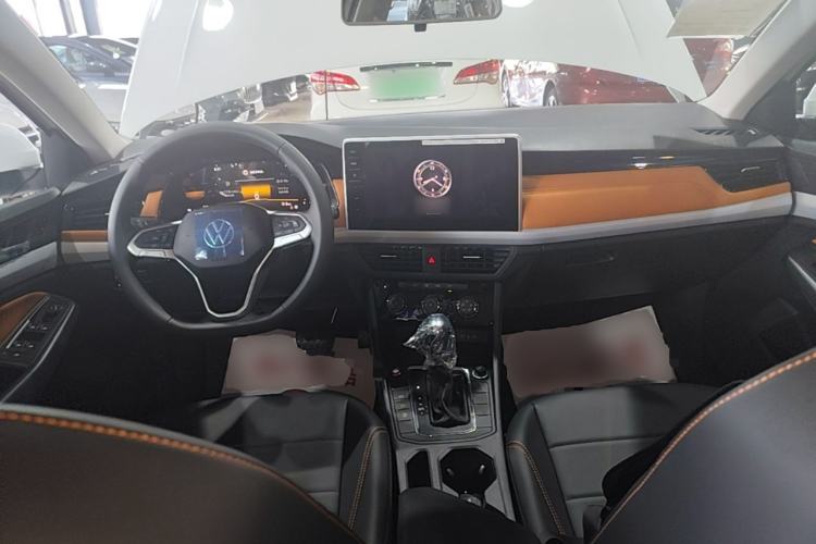 Used Volkswagen Bora 2026 200TSI DSG Yuexing Navigation Edition Center Console