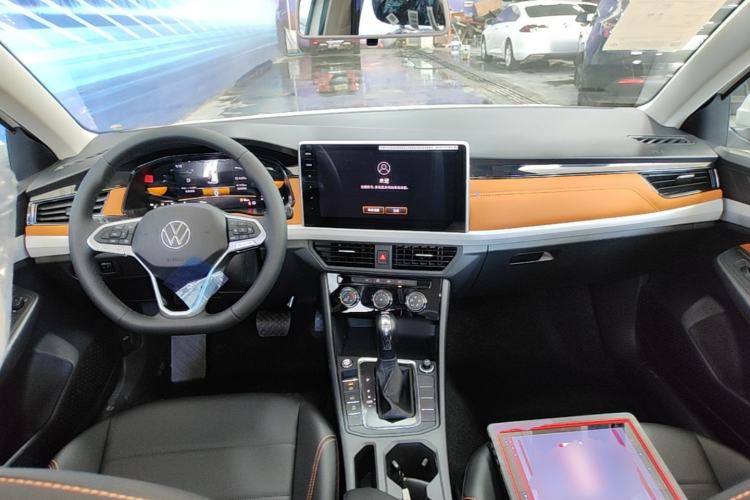 Used Volkswagen Bora 2026 200TSI DSG Yuexing Navigation Edition Center Console