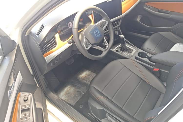 Used Volkswagen Bora 2026 200TSI DSG Yuexing Navigation Edition Driver Seat