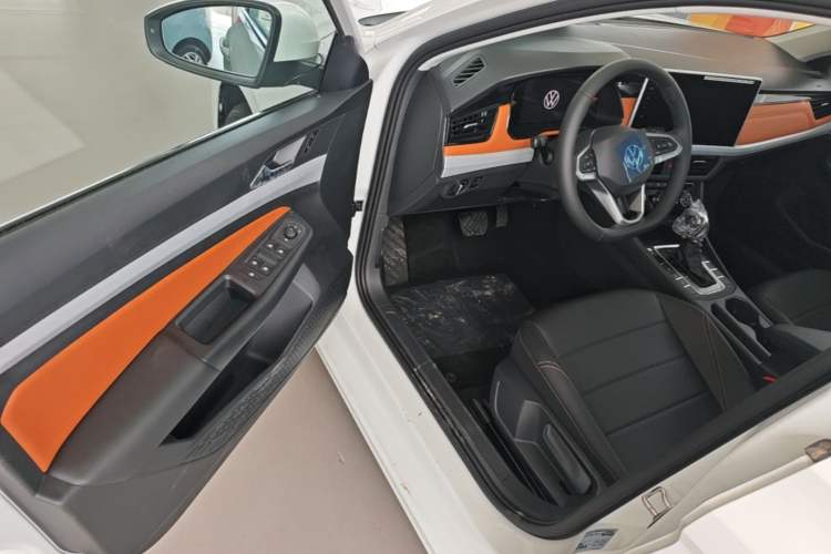 Used Volkswagen Bora 2026 200TSI DSG Yuexing Navigation Edition Driver Seat