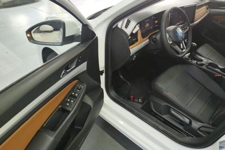 Used Volkswagen Bora 2026 200TSI DSG Yuexing Navigation Edition Driver Seat