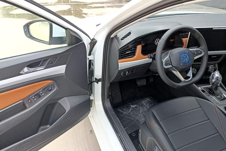 Used Volkswagen Bora 2026 200TSI DSG Yuexing Navigation Edition Driver Seat