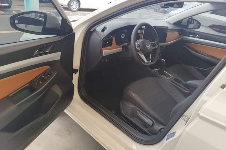 Used Volkswagen Bora 2026 200TSI DSG Yuexing Navigation Edition Driver Seat