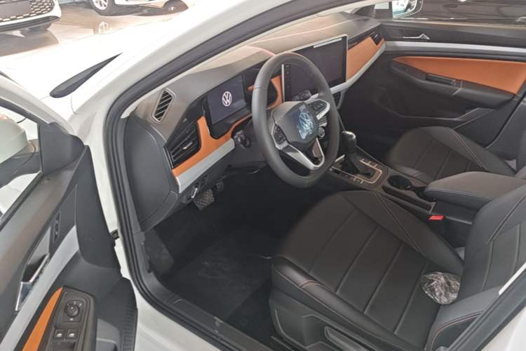Used Volkswagen Bora 2026 200TSI DSG Yuexing Navigation Edition Driver Seat