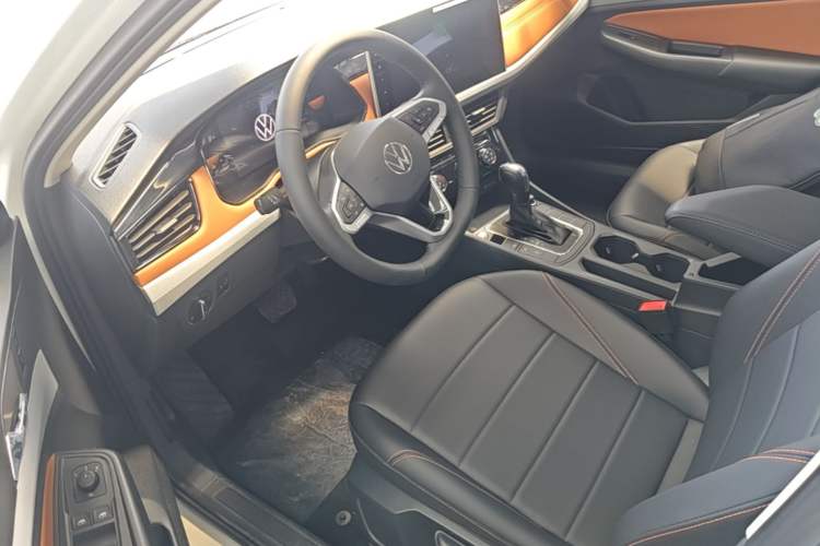 Used Volkswagen Bora 2026 200TSI DSG Yuexing Navigation Edition Driver Seat