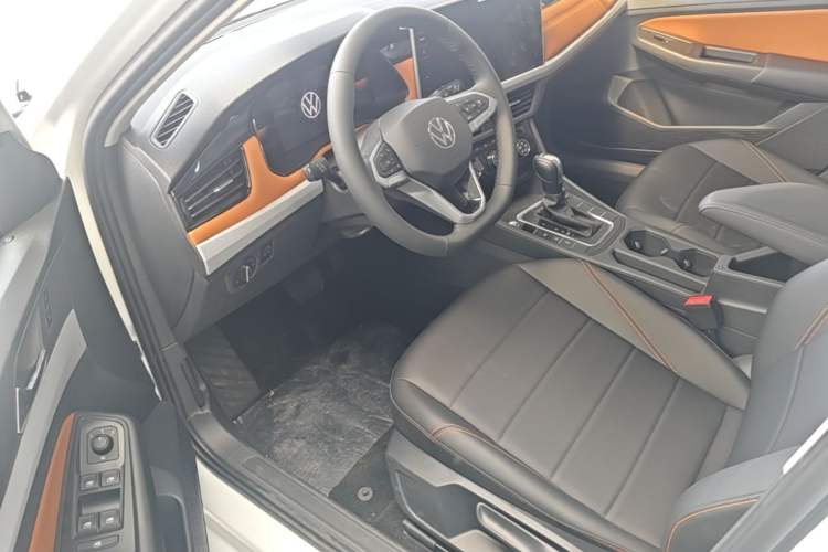 Used Volkswagen Bora 2026 200TSI DSG Yuexing Navigation Edition Driver Seat