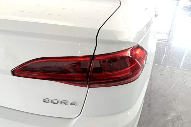 Used Volkswagen Bora 2026 200TSI DSG Yuexing Navigation Edition Exterior 3