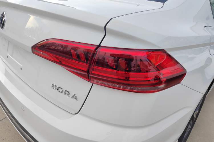 Used Volkswagen Bora 2026 200TSI DSG Yuexing Navigation Edition Exterior 3