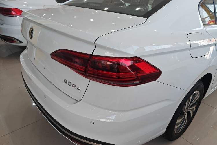 Used Volkswagen Bora 2026 200TSI DSG Yuexing Navigation Edition Exterior 5