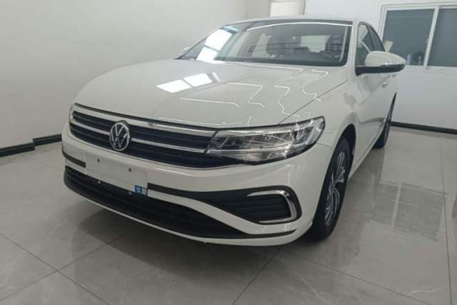 Ojetý Volkswagen Bora 2026 200TSI DSG Yuexing Navigation Edition
