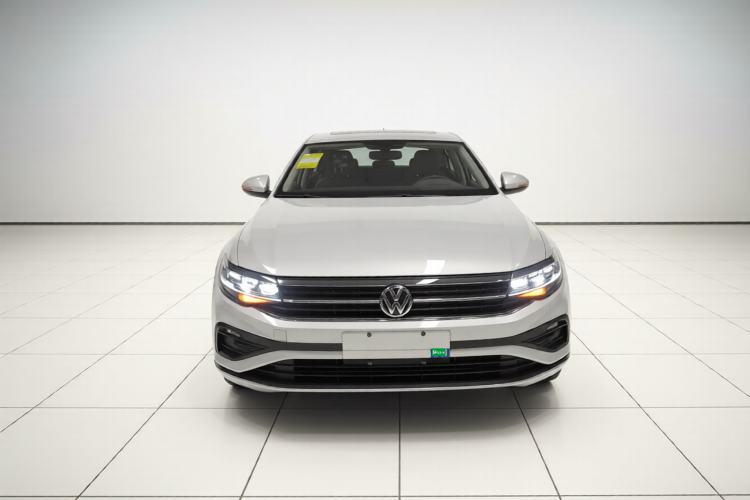 Used Volkswagen Bora 2026 200TSI DSG Yuexing Navigation Edition Front Right 45 Deg