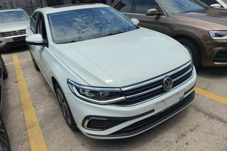 Used Volkswagen Bora 2026 200TSI DSG Yuexing PRO Edition Front Right 45 Deg