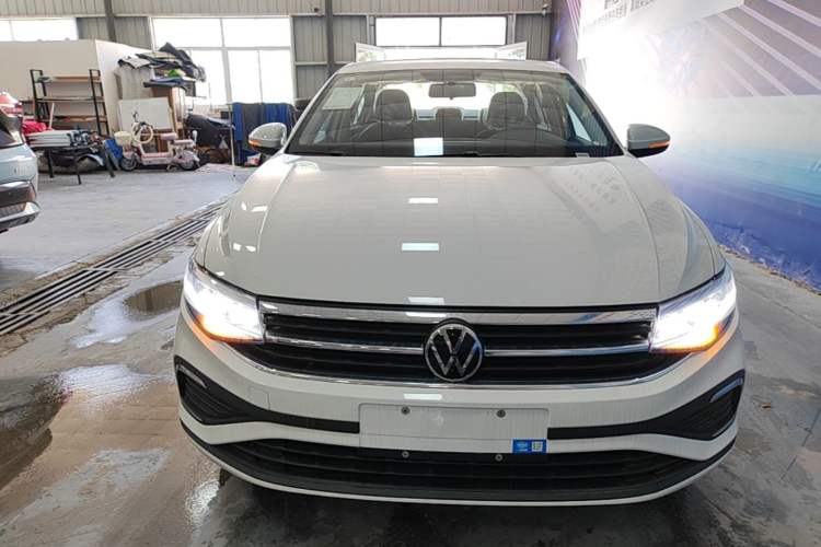Used Volkswagen Bora 2026 200TSI DSG Yuexing Navigation Edition Front