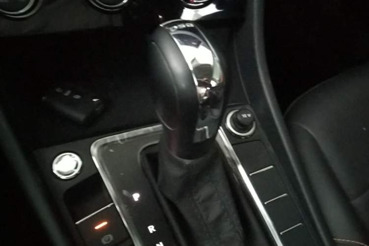 Used Volkswagen Bora 2026 200TSI DSG Yuexing PRO Edition Gear Lever