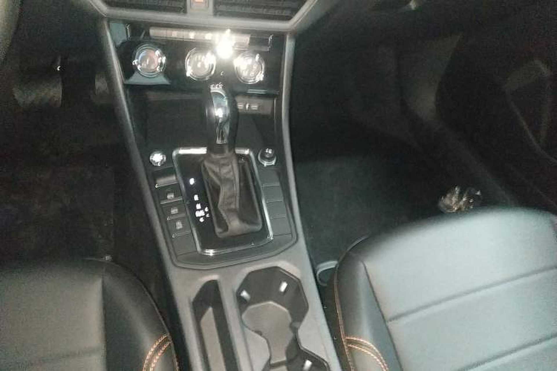Used Volkswagen Bora 2026 200TSI DSG Yuexing Navigation Edition Gear Lever