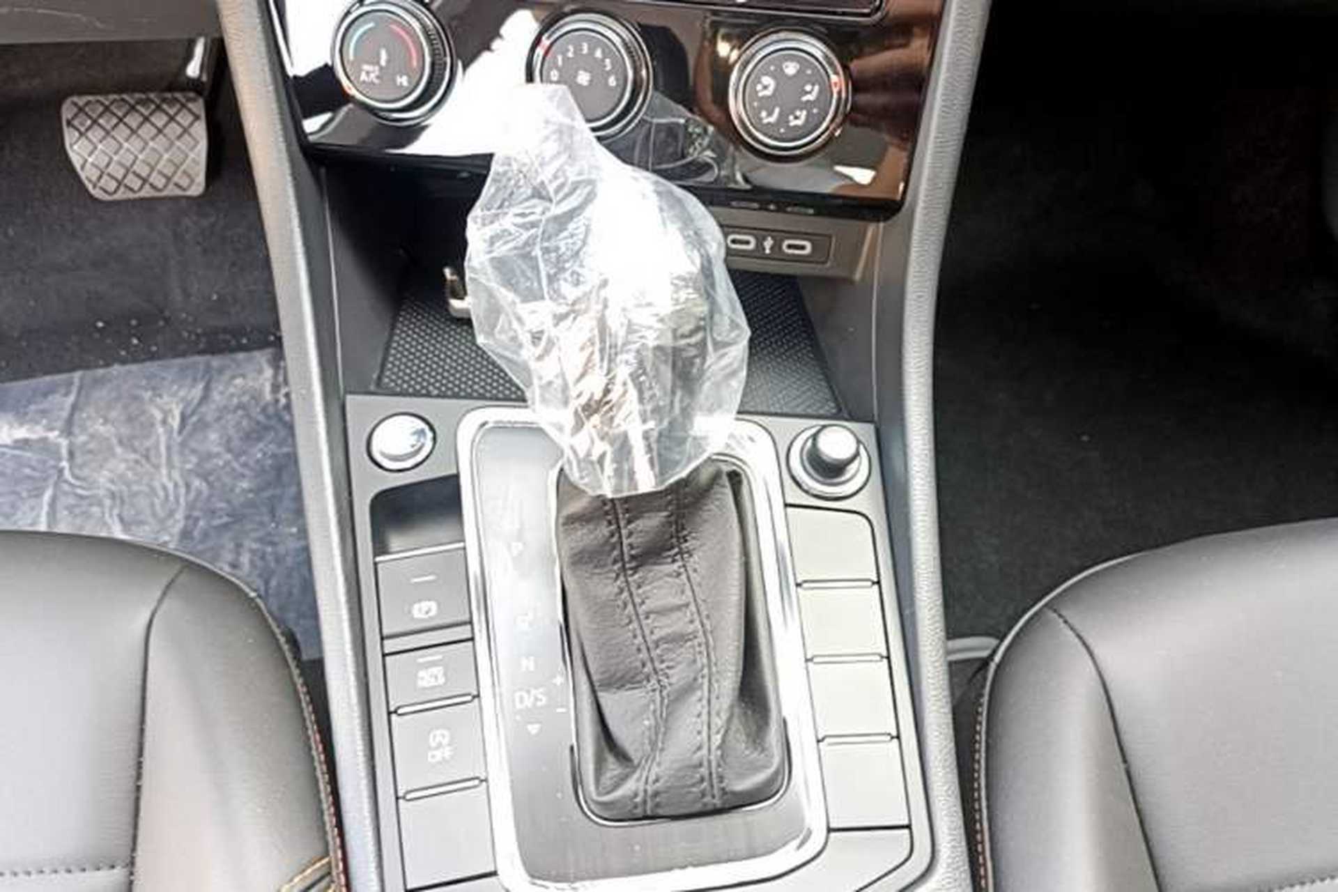 Used Volkswagen Bora 2026 200TSI DSG Yuexing Navigation Edition Gear Lever