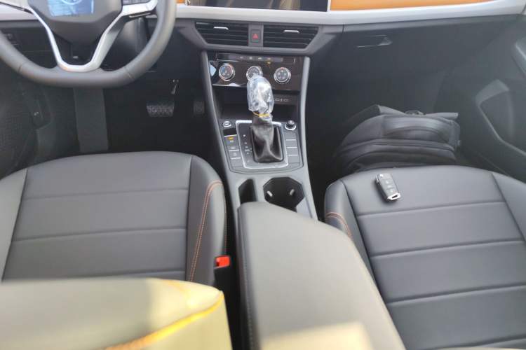 Used Volkswagen Bora 2026 200TSI DSG Yuexing PRO Edition Gear Lever