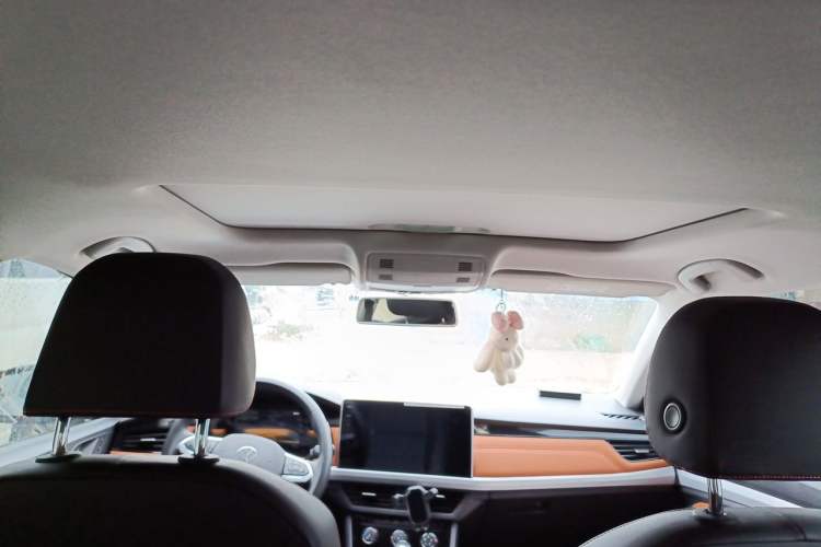 Used Volkswagen Bora 2026 200TSI DSG Yuexing Navigation Edition Headliner