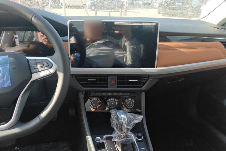 Used Volkswagen Bora 2026 200TSI DSG Yuexing Navigation Edition Interior 1