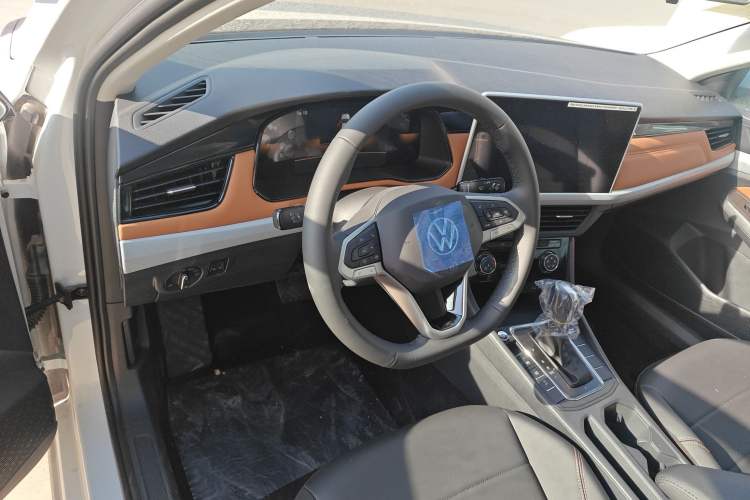 Used Volkswagen Bora 2026 200TSI DSG Yuexing Navigation Edition Interior 2