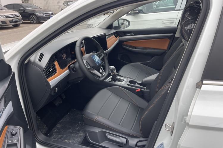Used Volkswagen Bora 2026 200TSI DSG Yuexing Navigation Edition Interior 5